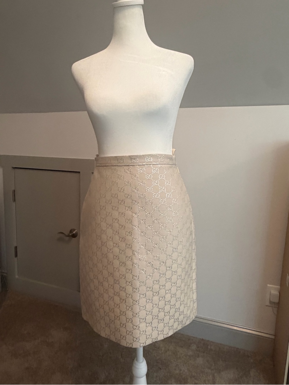 GUCCI Beige Silver Metallic GG Monogram Canvas A Line Skirt Size IT 36 US 0